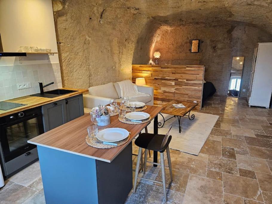 Charmante Maison Troglodyte Loire Valley روتشيكوربون المظهر الخارجي الصورة